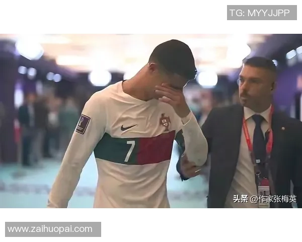 足球明星乘坐私人飞机失踪引发全球关注与担忧的最新消息